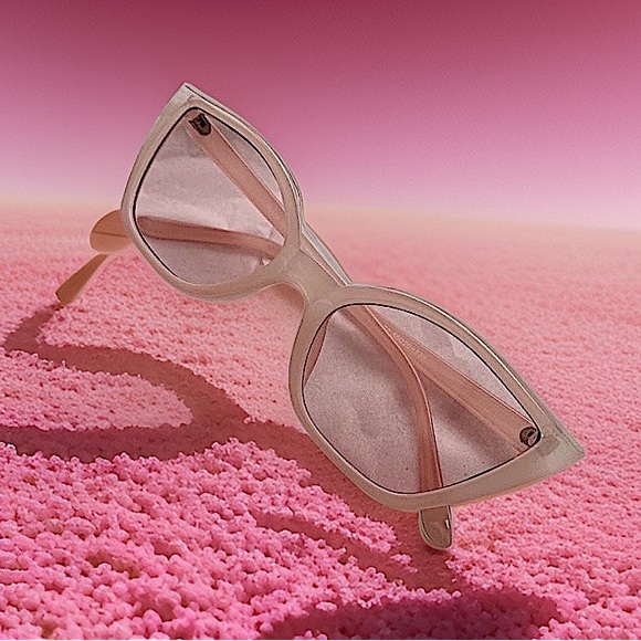Accessories - Pink cat eye retro sunglasses